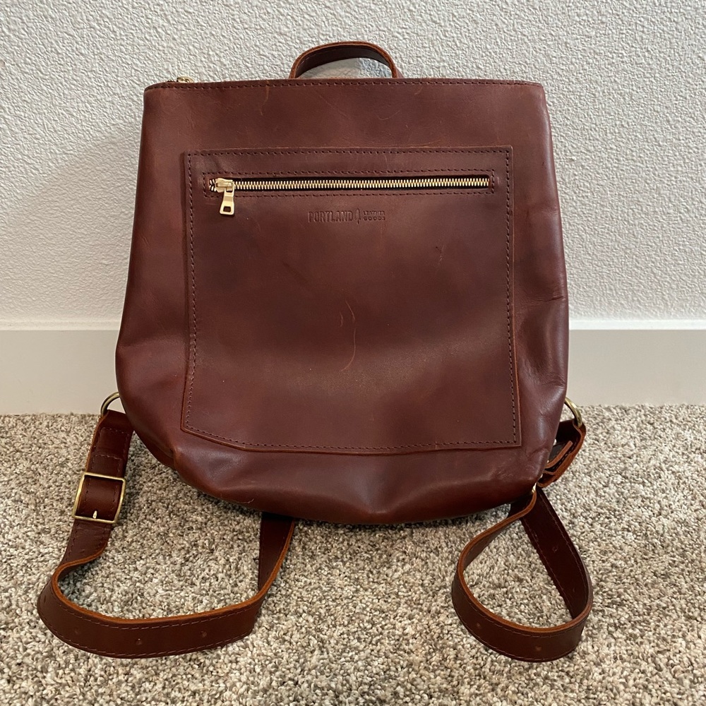 New without tags Portland Leather Co backpack